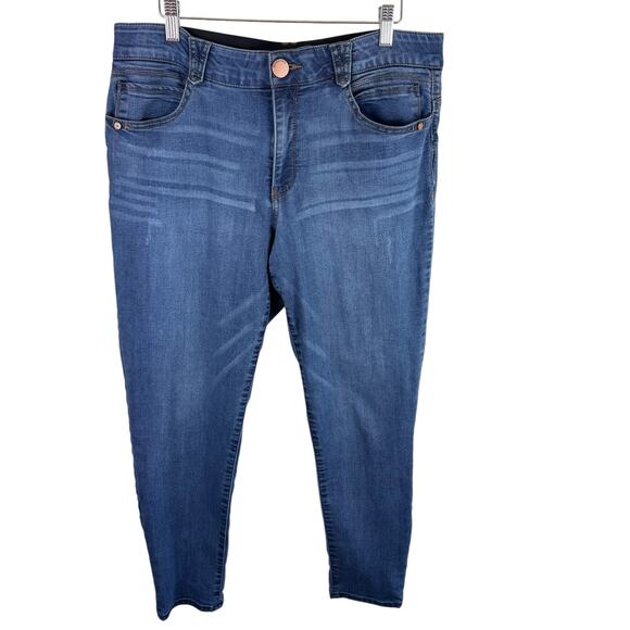 Democracy Absolution Elastic Waistband Medium Wash Medium Rise Jeans Size 14P - Picture 1 of 6